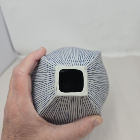 Vase Blue & White Strip Ceramic Unique Shape Modern Timeless Universal Aesthetic - Picture 5 of 8